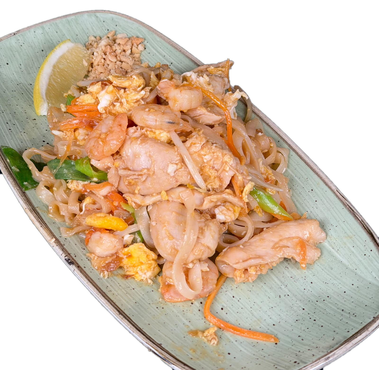 Pad Thai with chicken and prawn